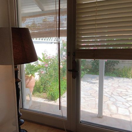 Άθοσ Villa Nauplion Buitenkant foto